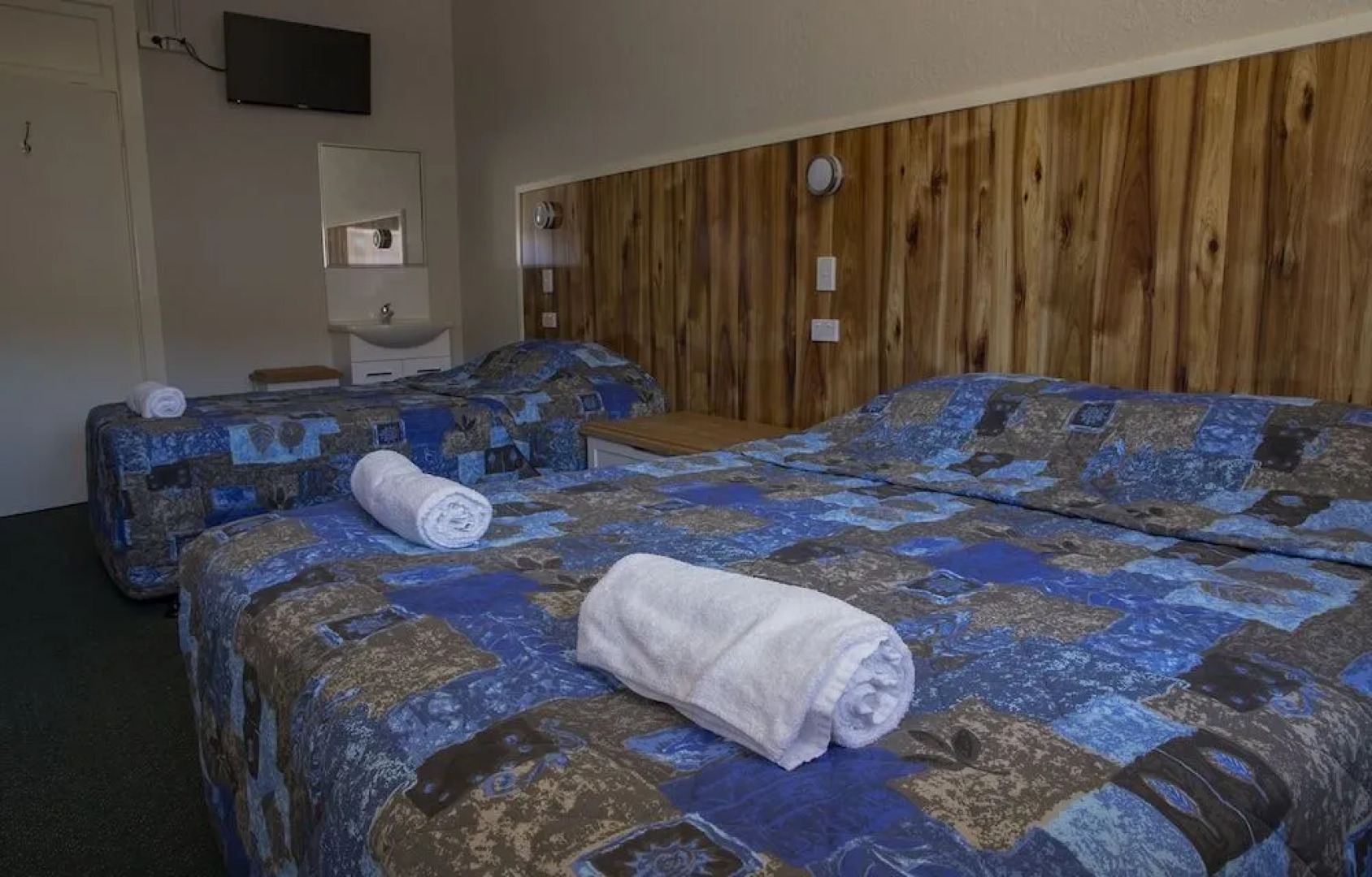 Criterion Hotel Gundagai