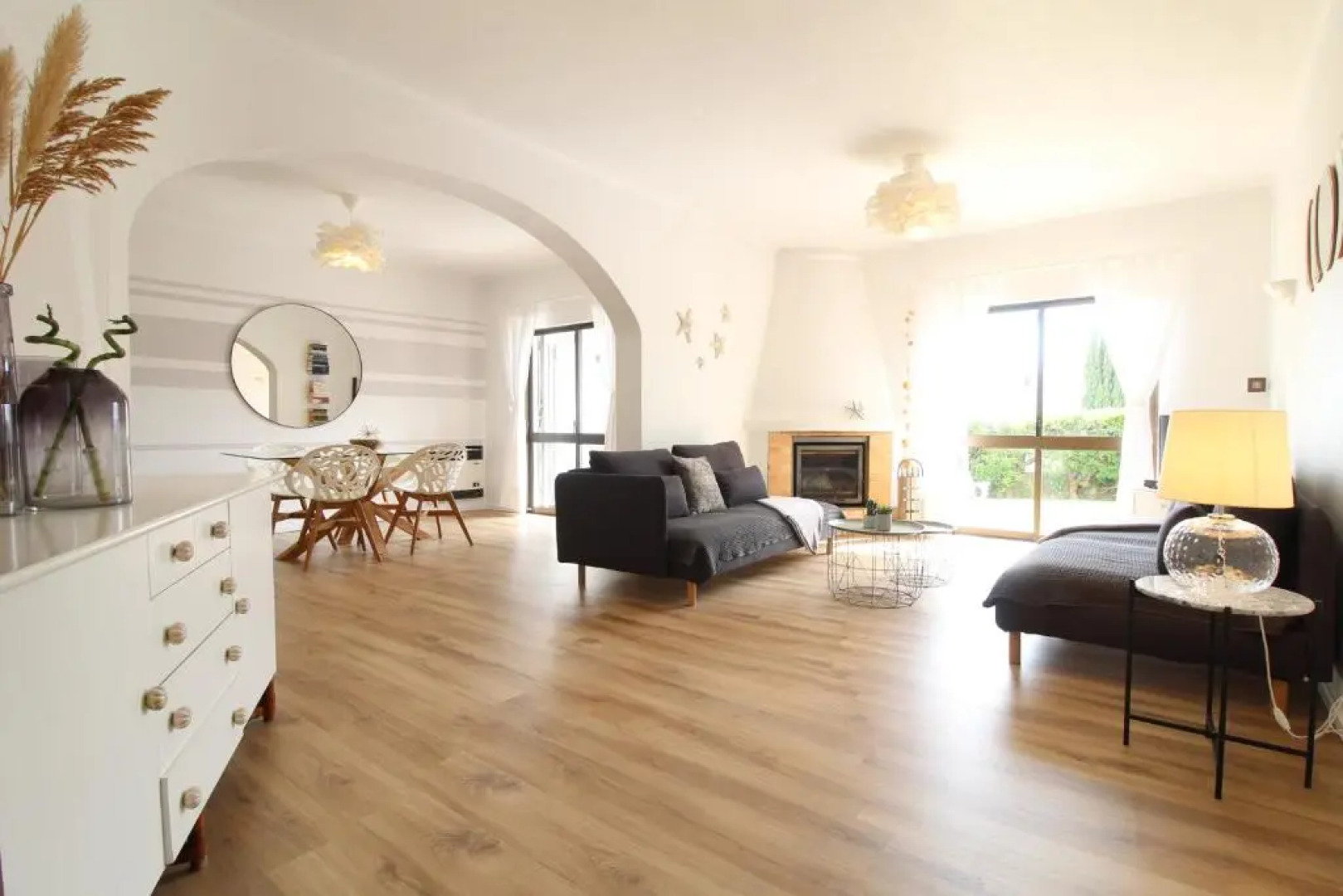 Rustic Beach House at the Cliff T3 | C218