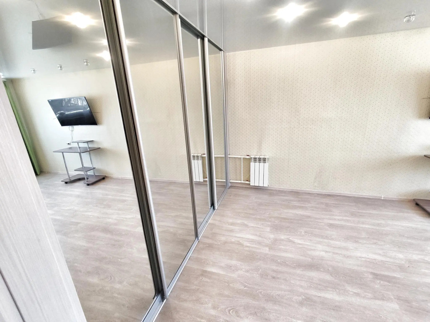 Поделам в Братск на улице Муханова