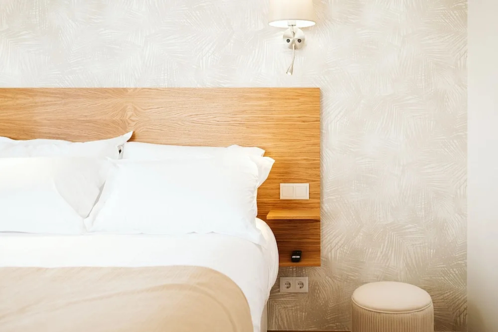 Casa das Andorinhas - 1 Bedroom Apartment Sleeps 4