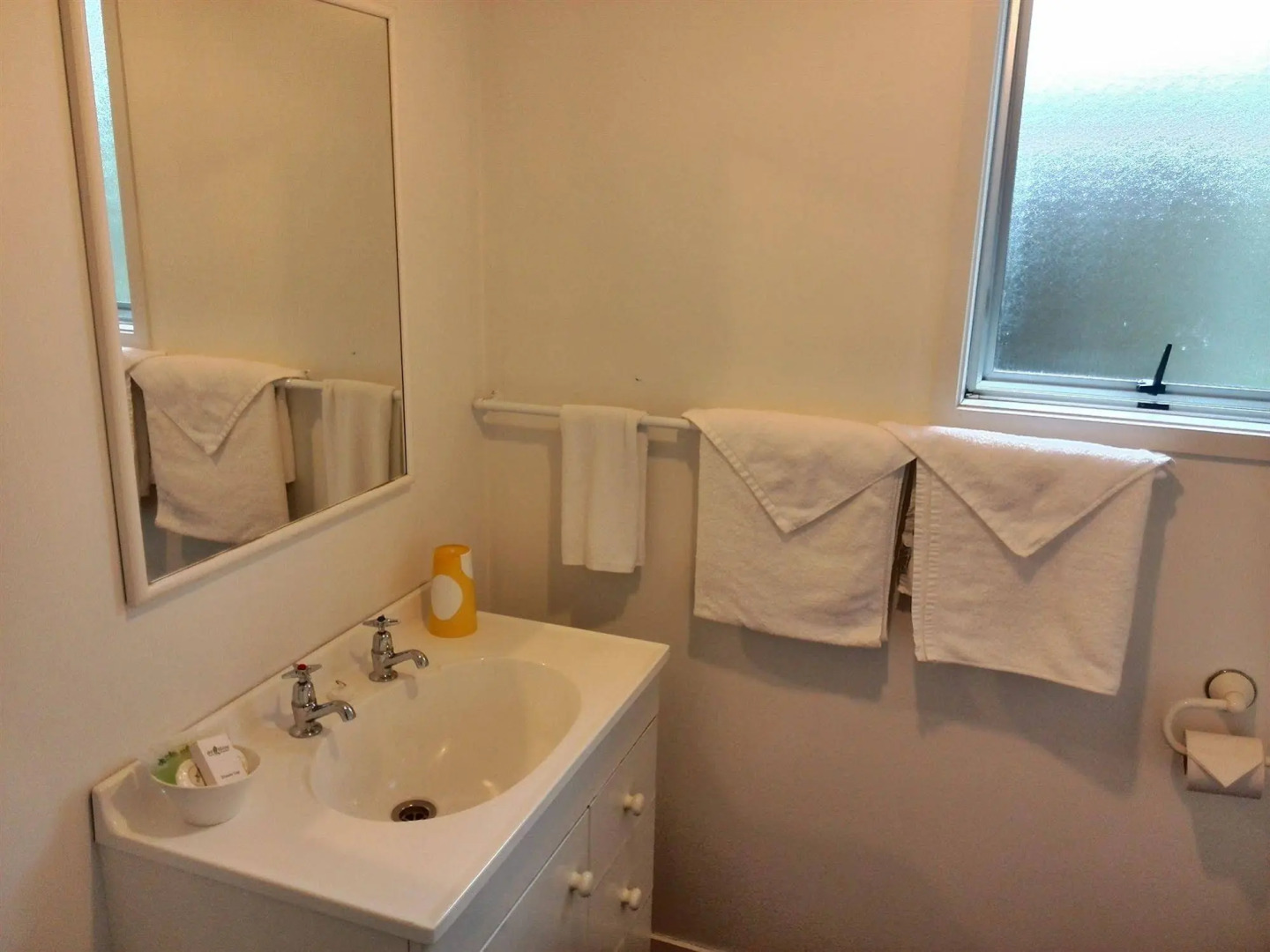 Ann’s Volcanic Motel