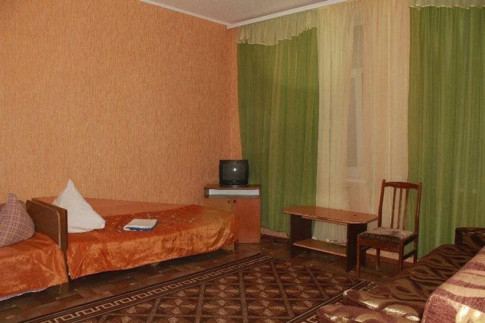 Ekos Osvity St. Hotel