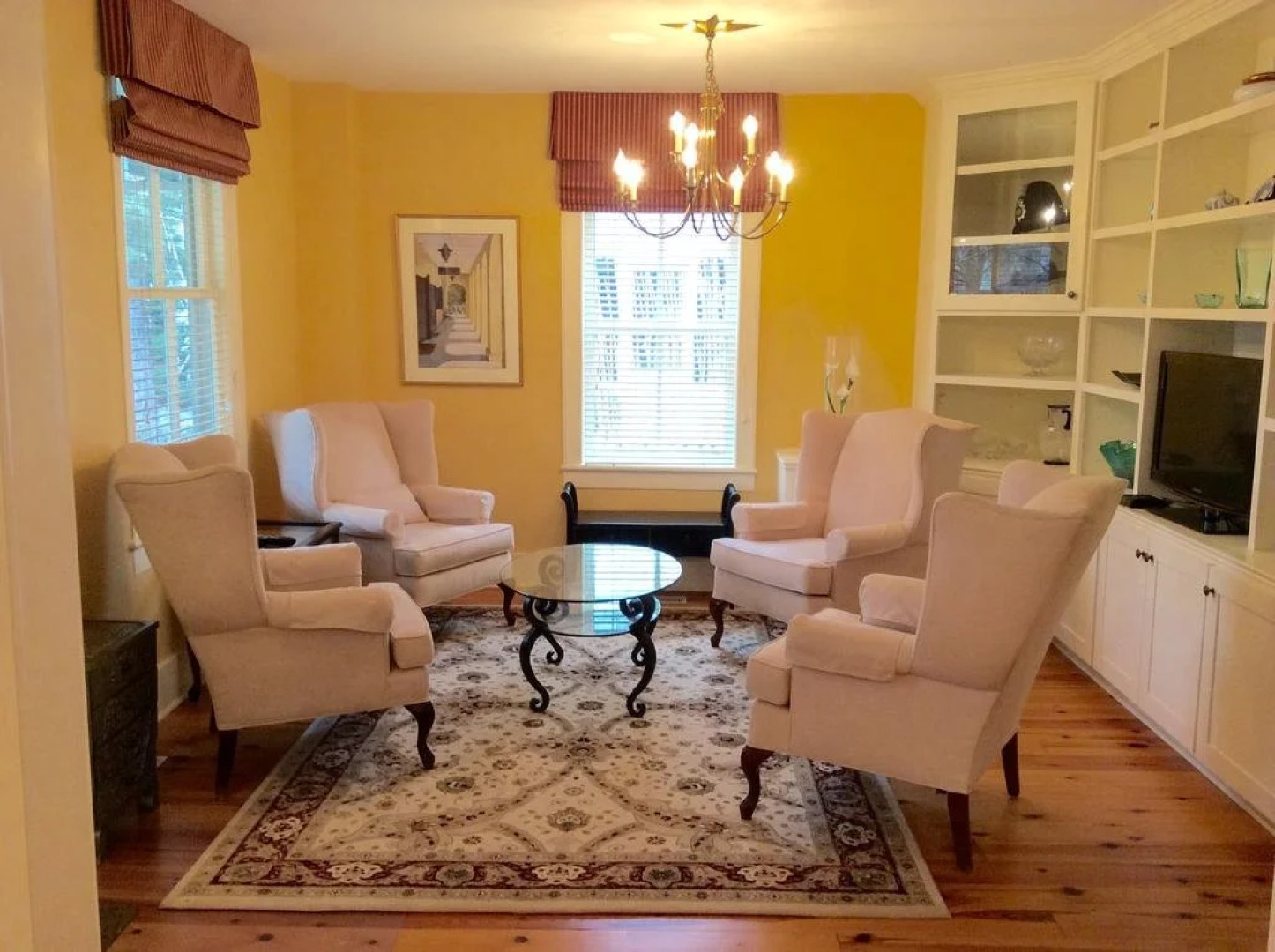 Scarlet Tunic Bed and Breakfast