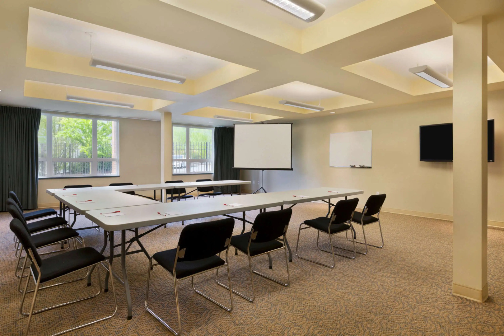 Ramada by Wyndham Nanaimo