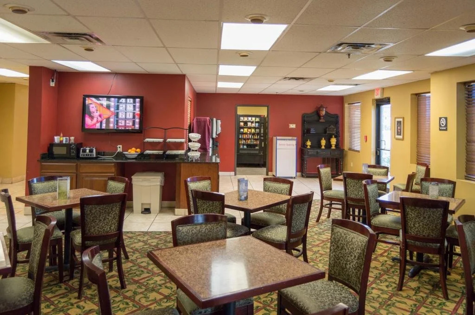 Chisholm Suite Hotel