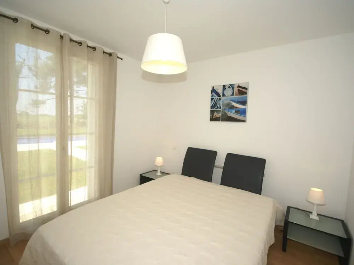 Spacious Villa With a Private Pool on a Golf Course in Loire