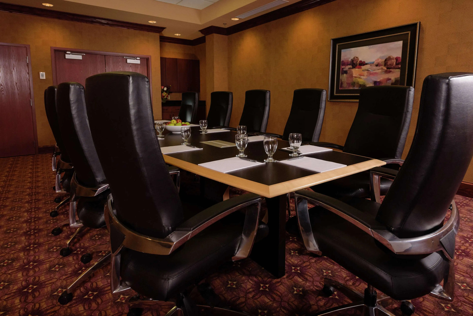 Embassy Suites by Hilton Minneapolis North