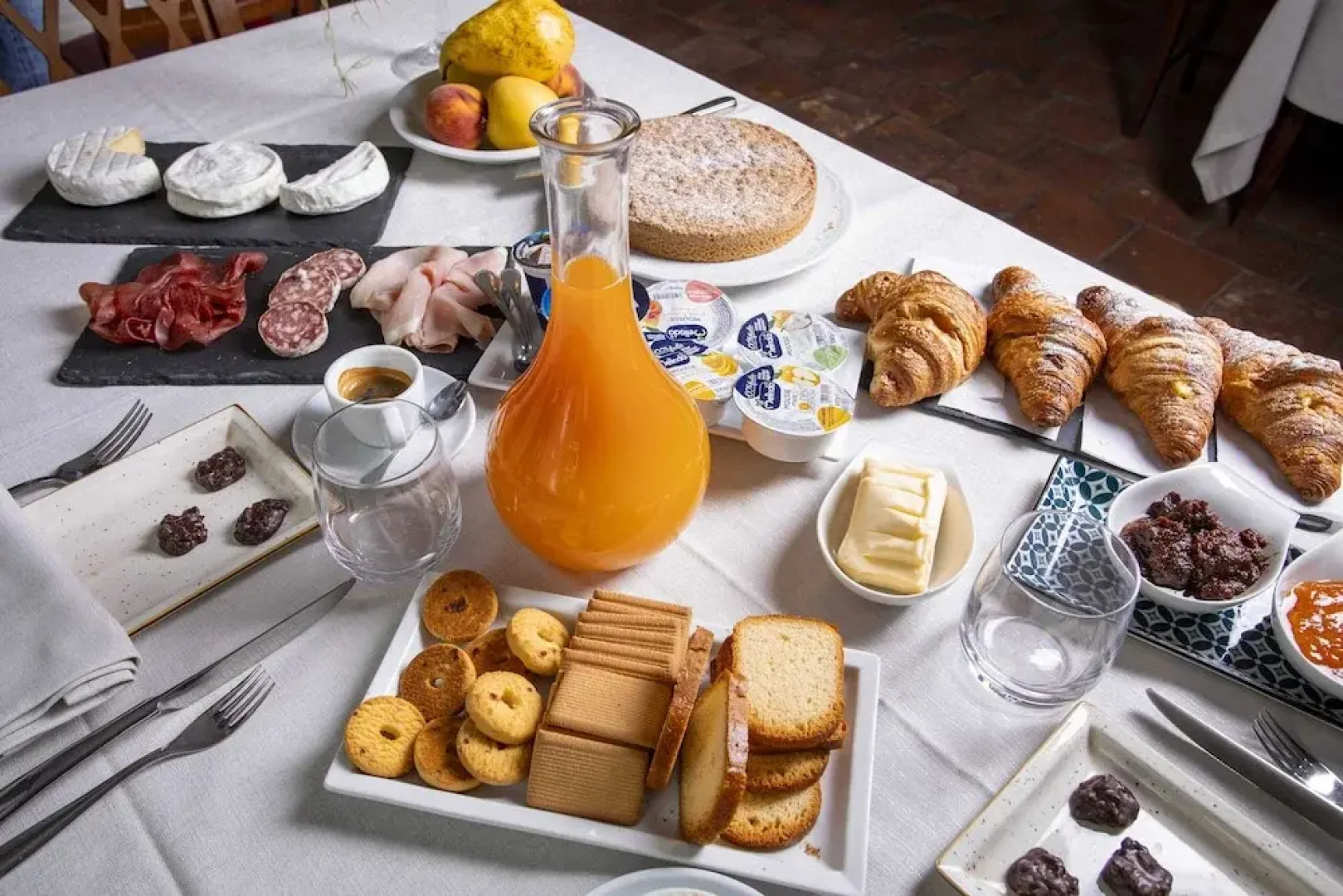 Palazzo Ratti Boutique Rooms