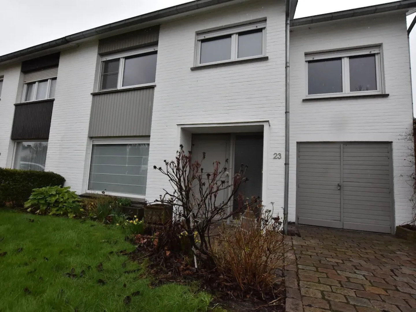 Secluded Holiday Home in Oostende with Garden