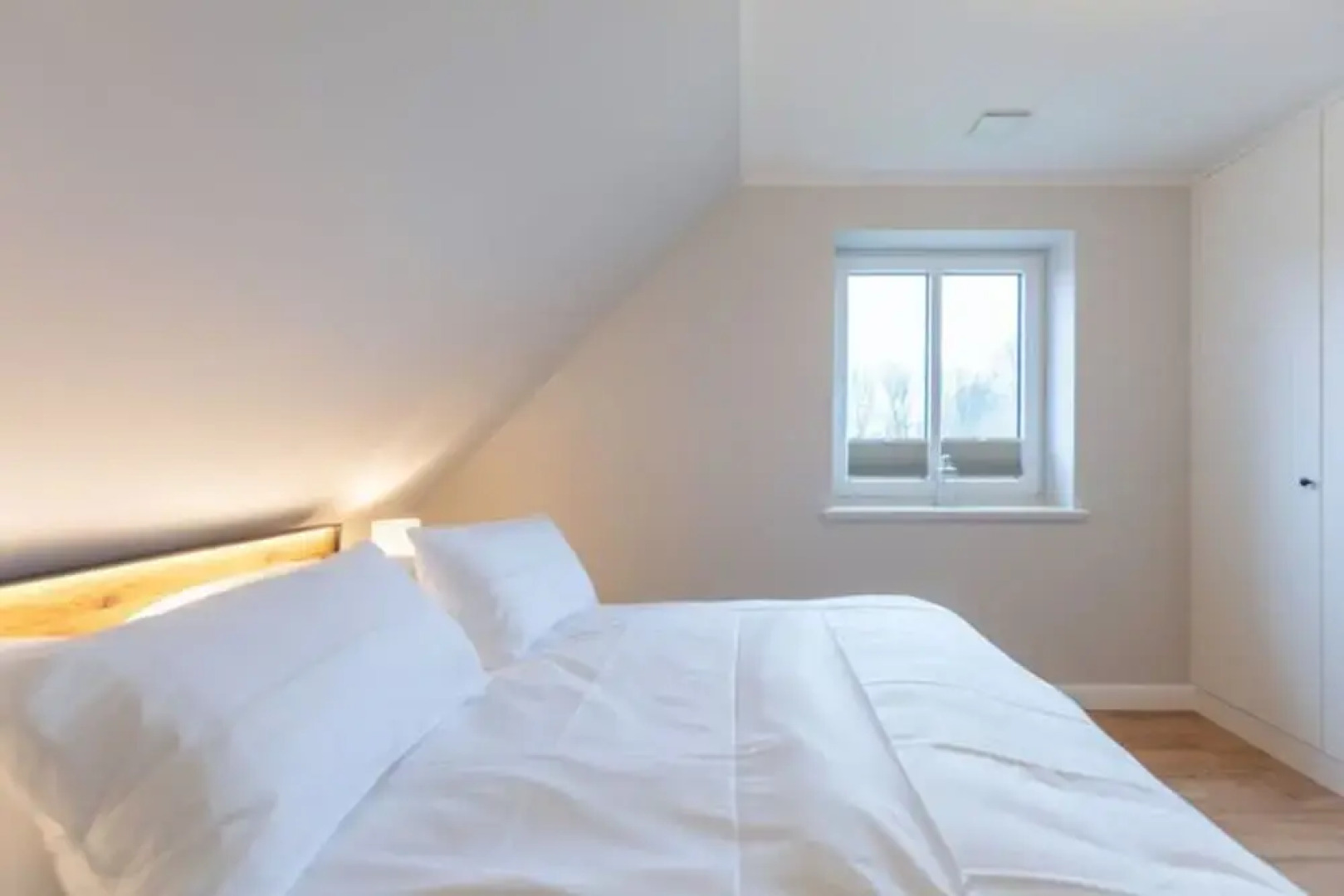 Moderne Doppelhaushalfte in Niebull