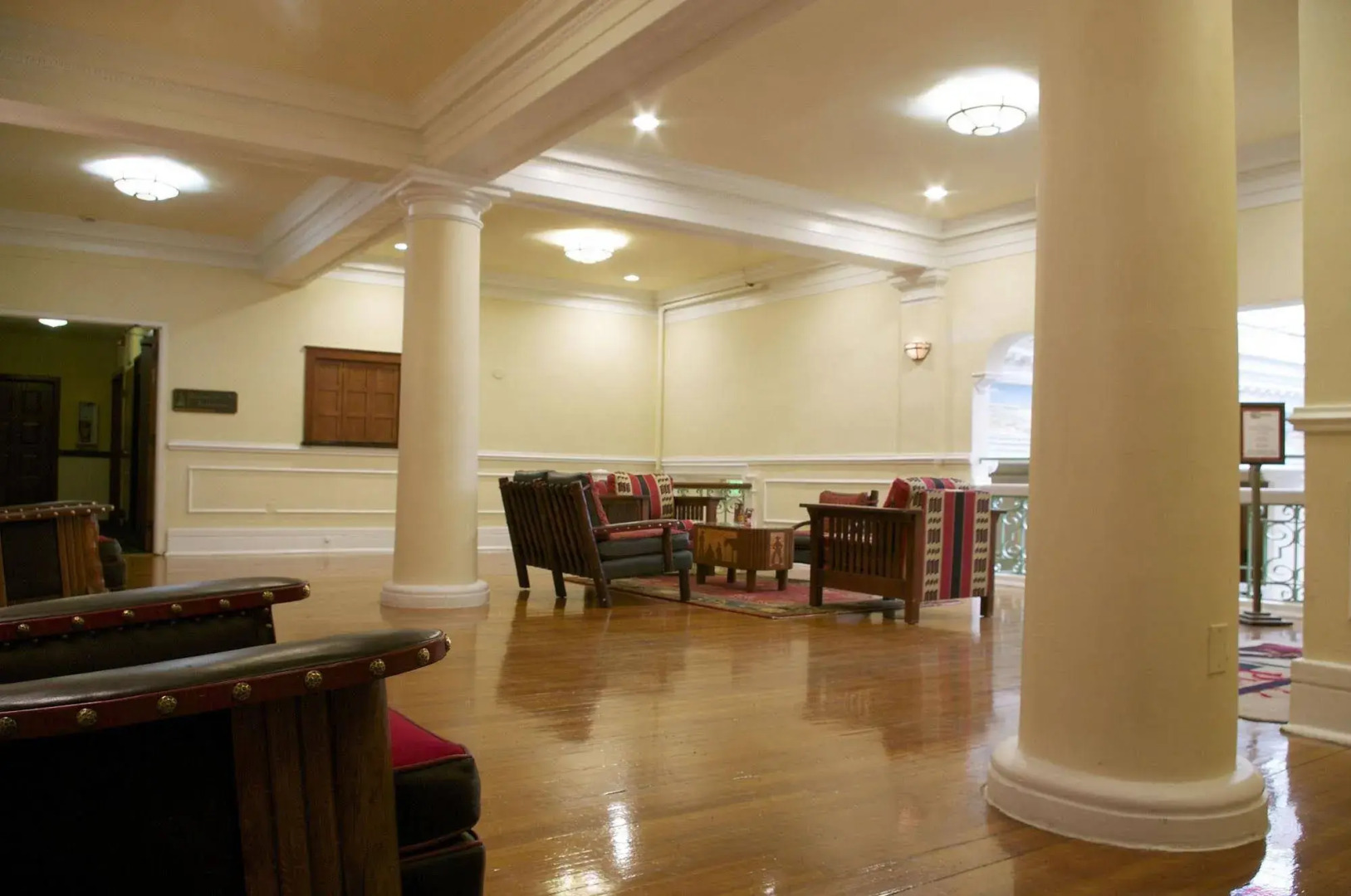 Historic Plains Hotel