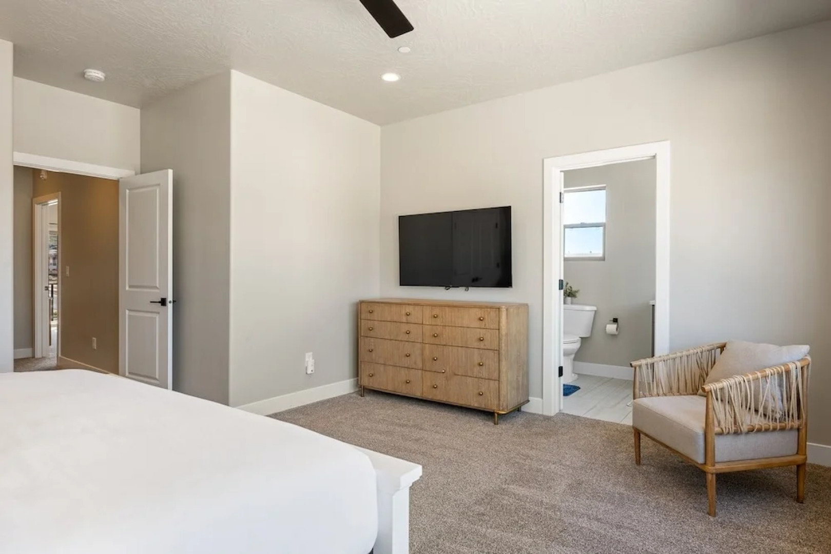 Zion's Paradise 6 Bedroom Townhouse