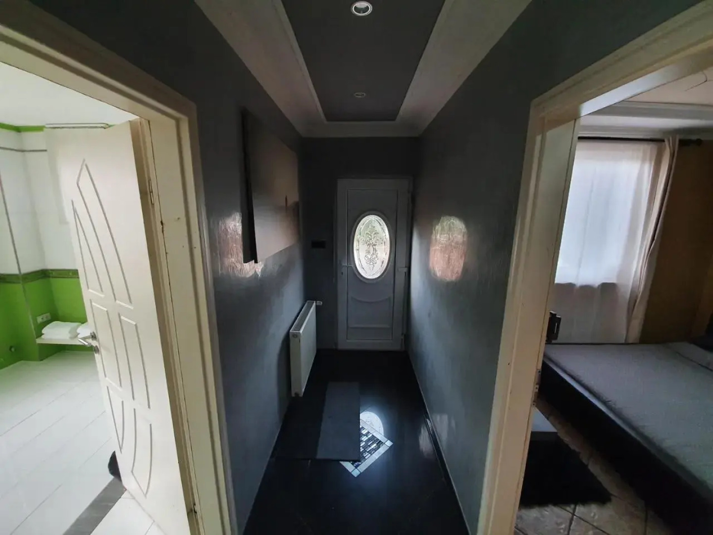 Budapest Airport Luxury 42