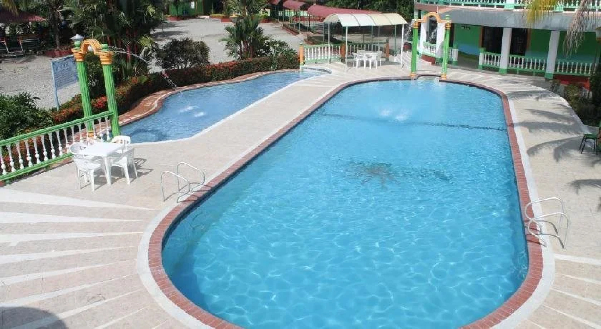 Complejo Turístico Navar City