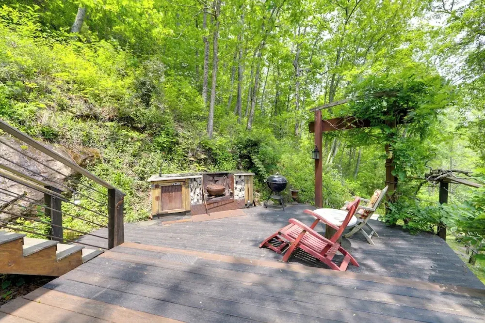 Waterfall Views - 'blue Ghost' Cabin in Cullowhee!