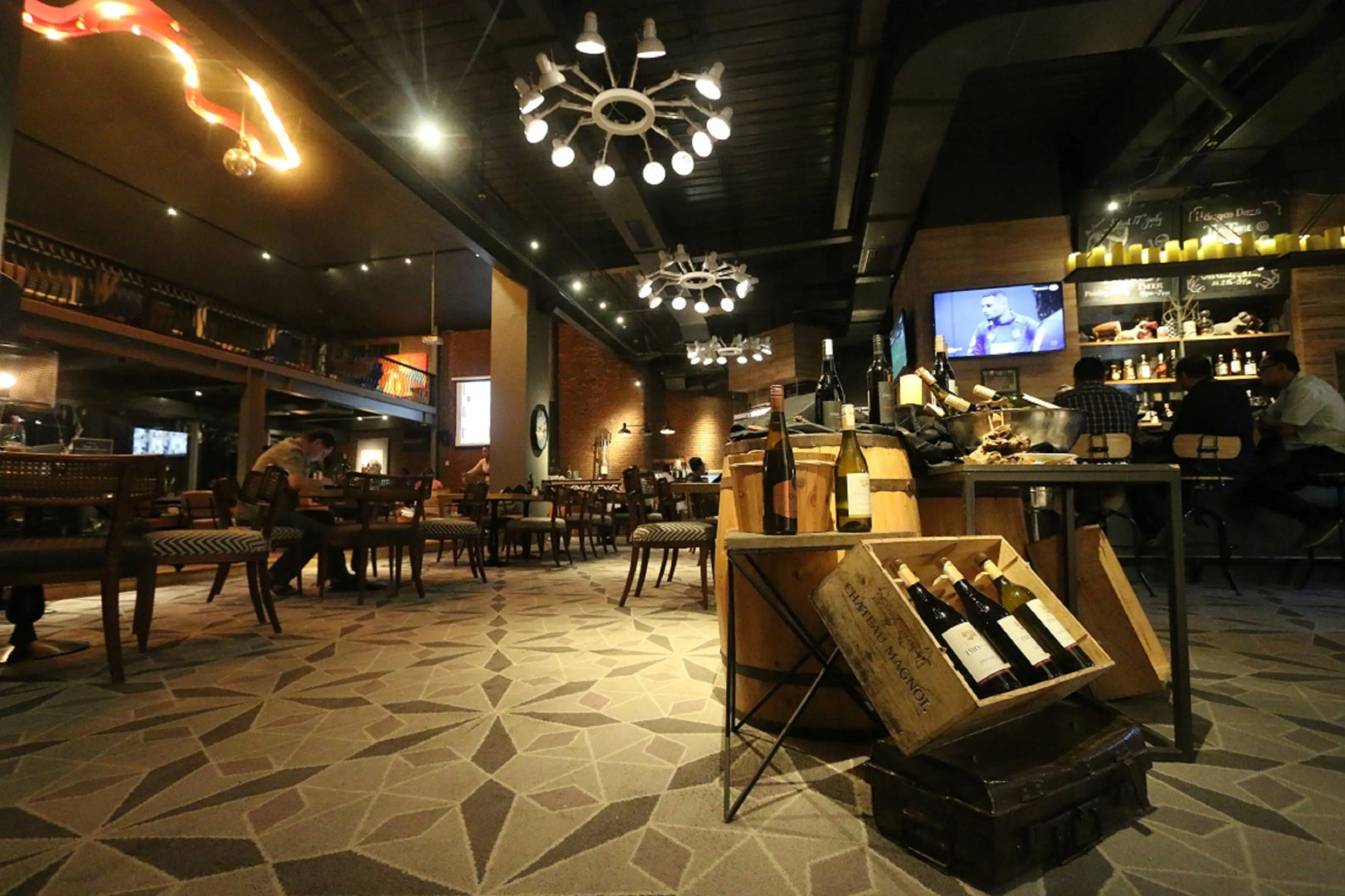 Java Paragon Hotel and Residences