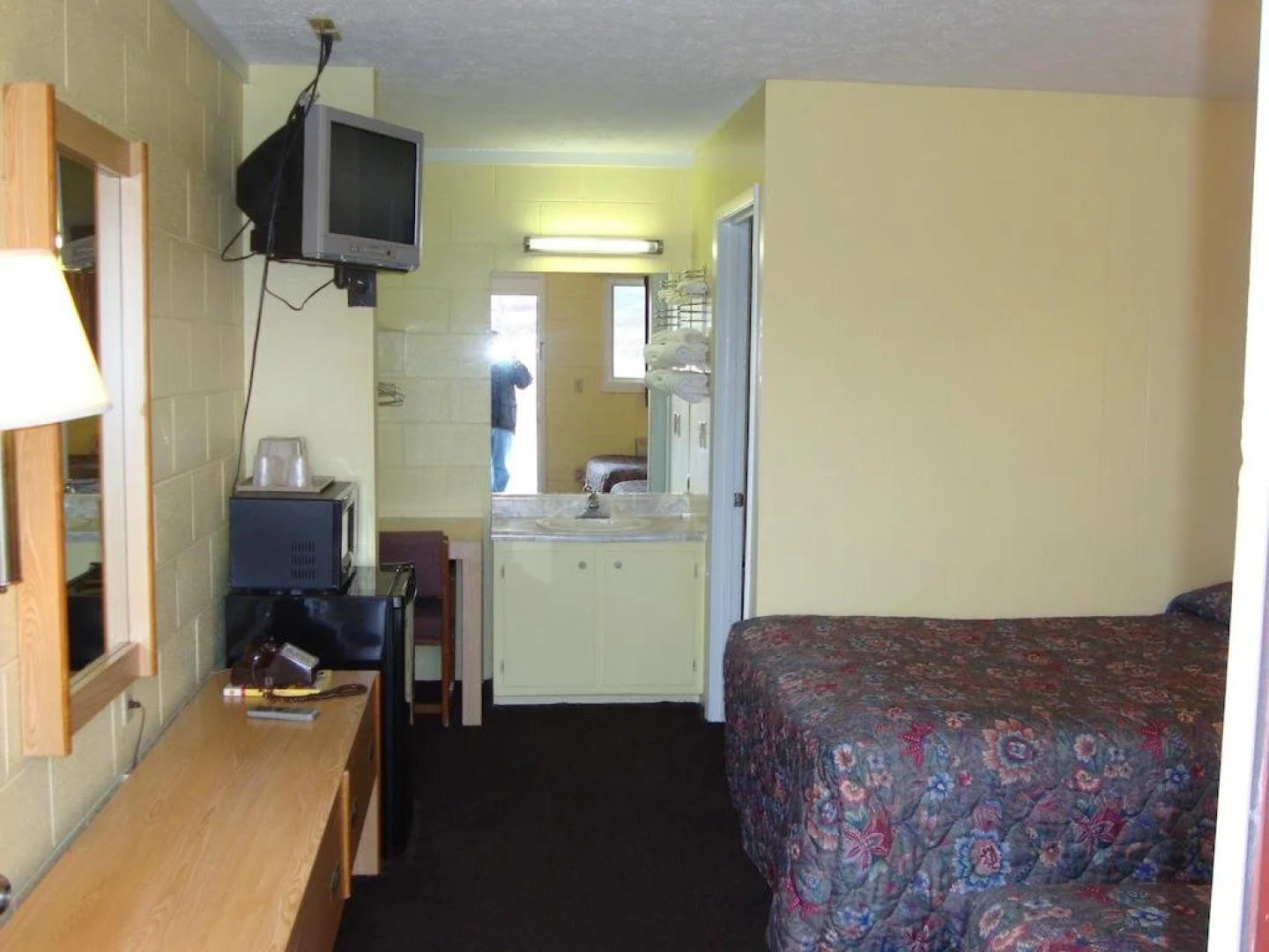 Economy Inn Crossville