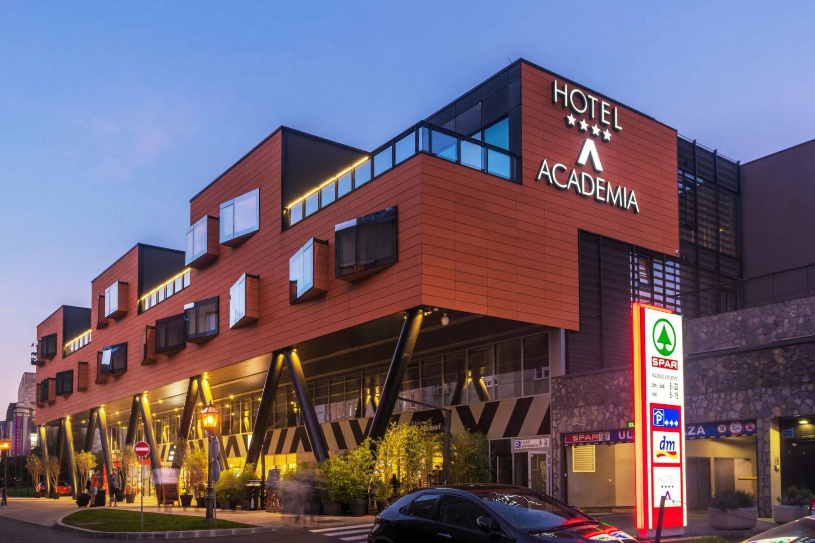 Hotel Academia