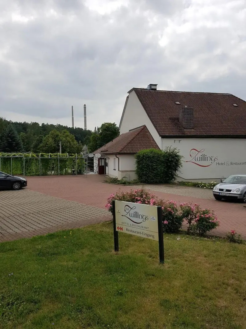 Hotel & Restaurant bei Zwillings