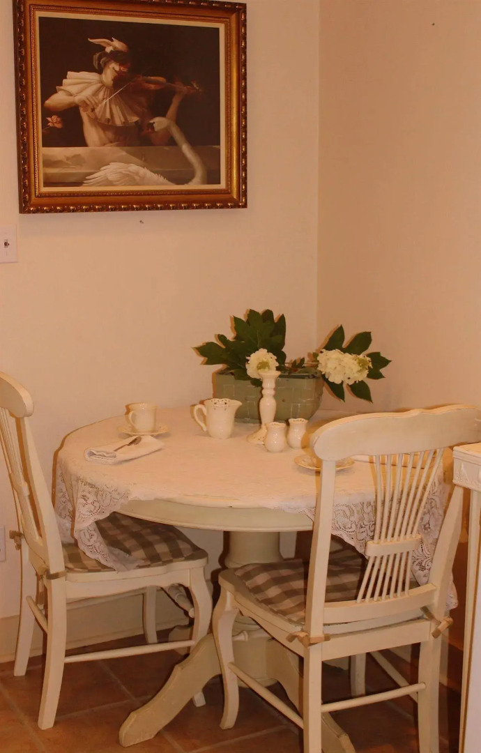 Hidden Springs Bed & Breakfast