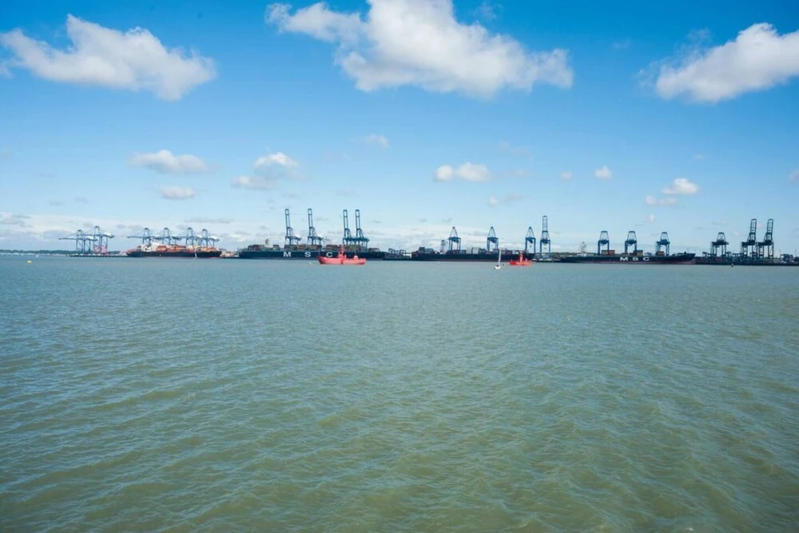 Admirals Harbour View 2-bed Apartment in Harwich