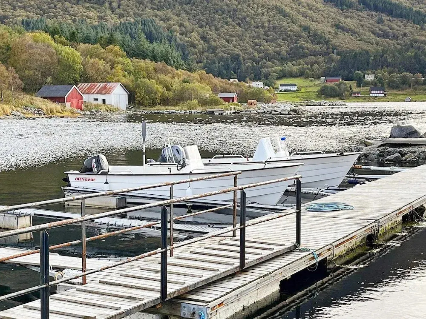 10 Person Holiday Home in Brattvag
