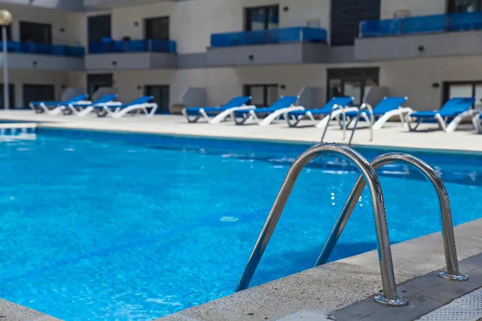 RV Hotels Apartamentos Treumal Park