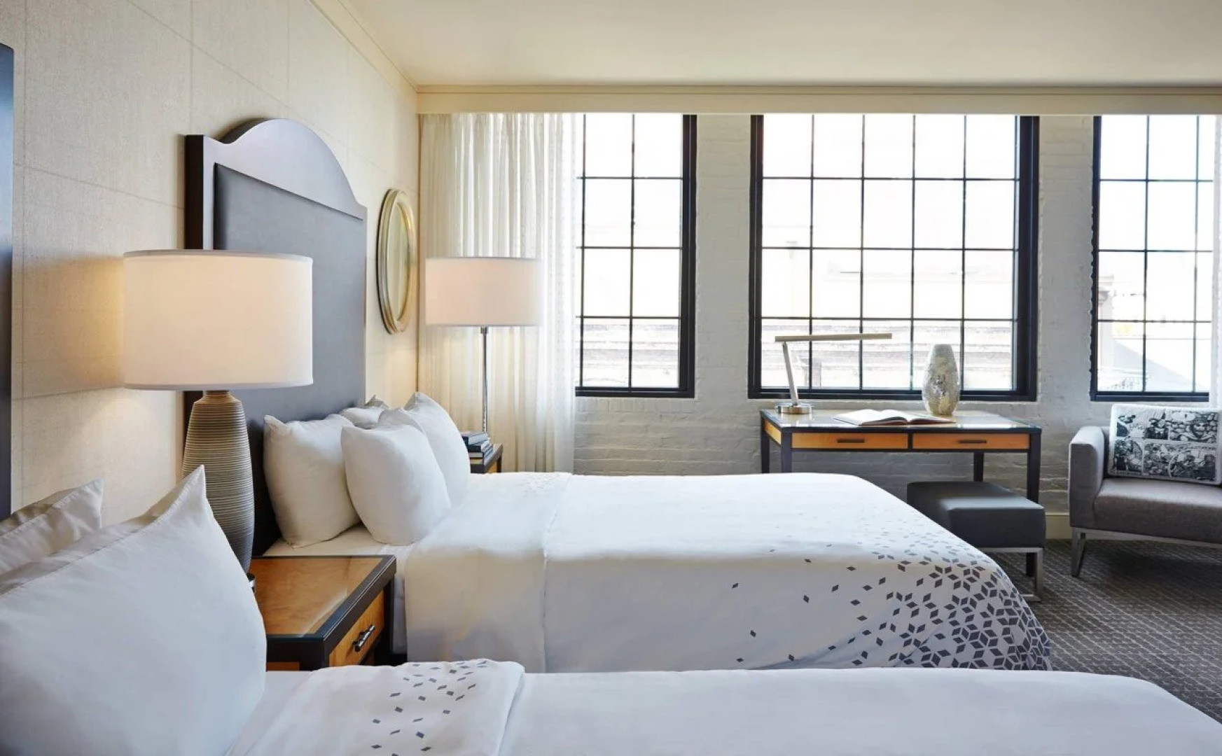 Renaissance New Orleans Arts Warehouse District Hotel