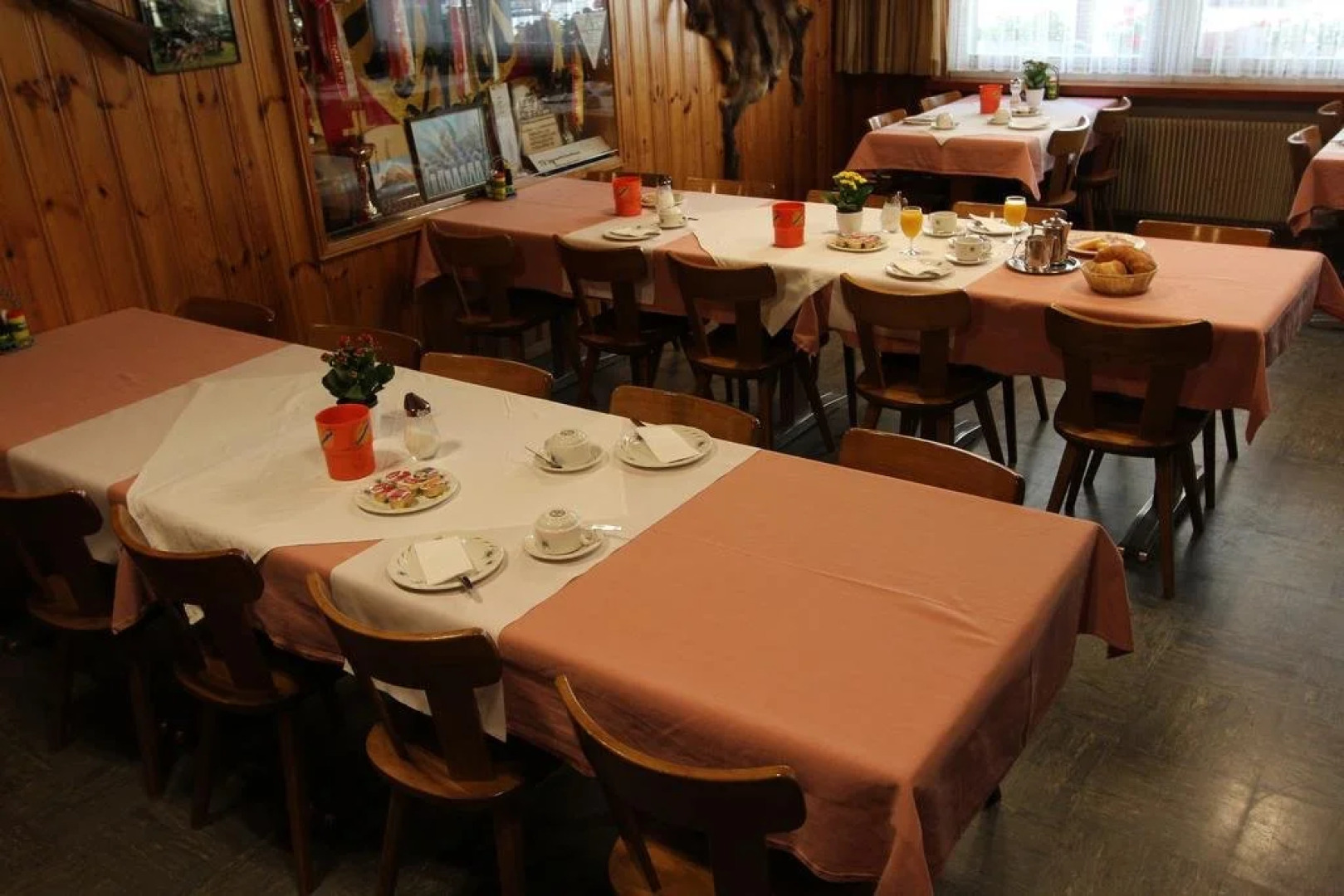 Hotel Restaurant Alpina