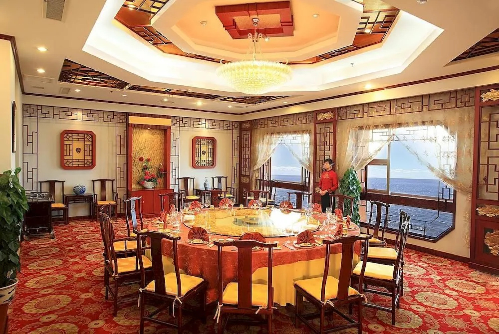 Yantai New Era Hotel