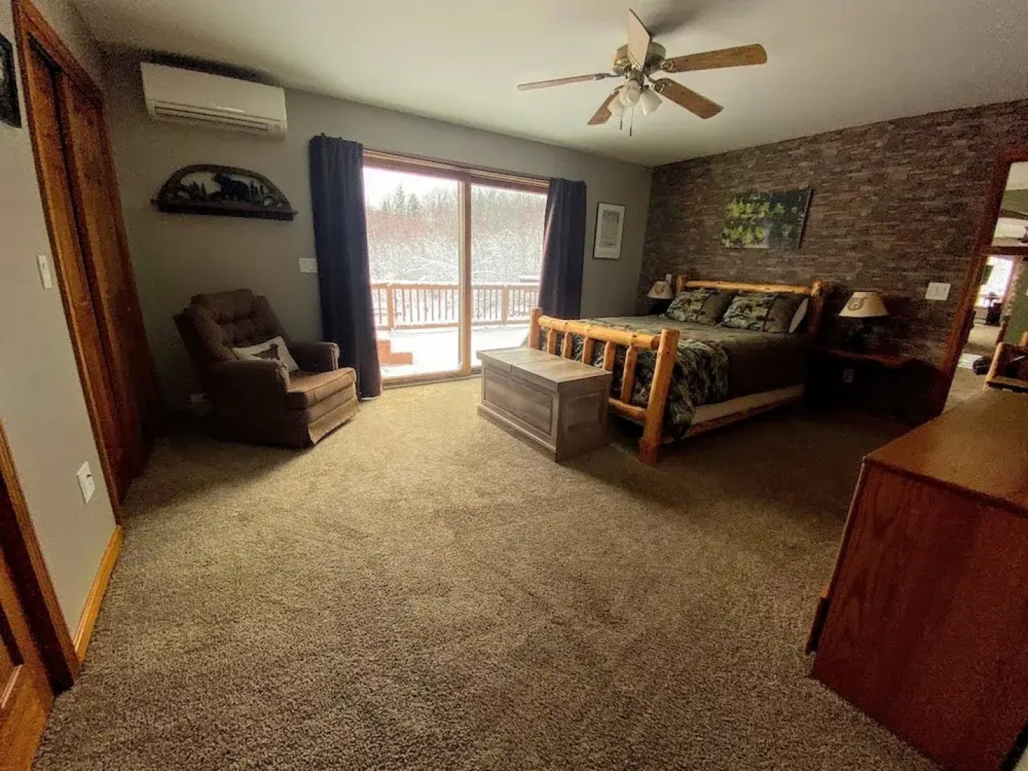 Moose Lodge and Cabins by Bretton Woods Vacations