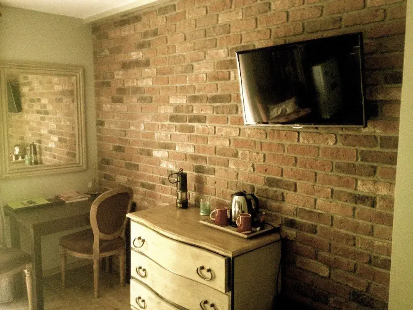 Bed & Breakfast Bonheur & Boheme