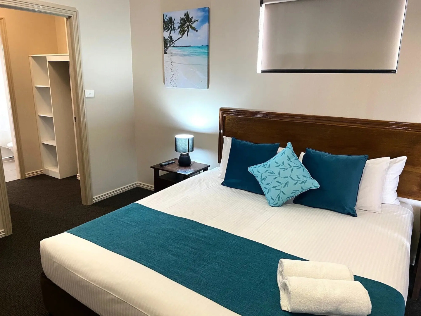 Cityville Apartments & Motel