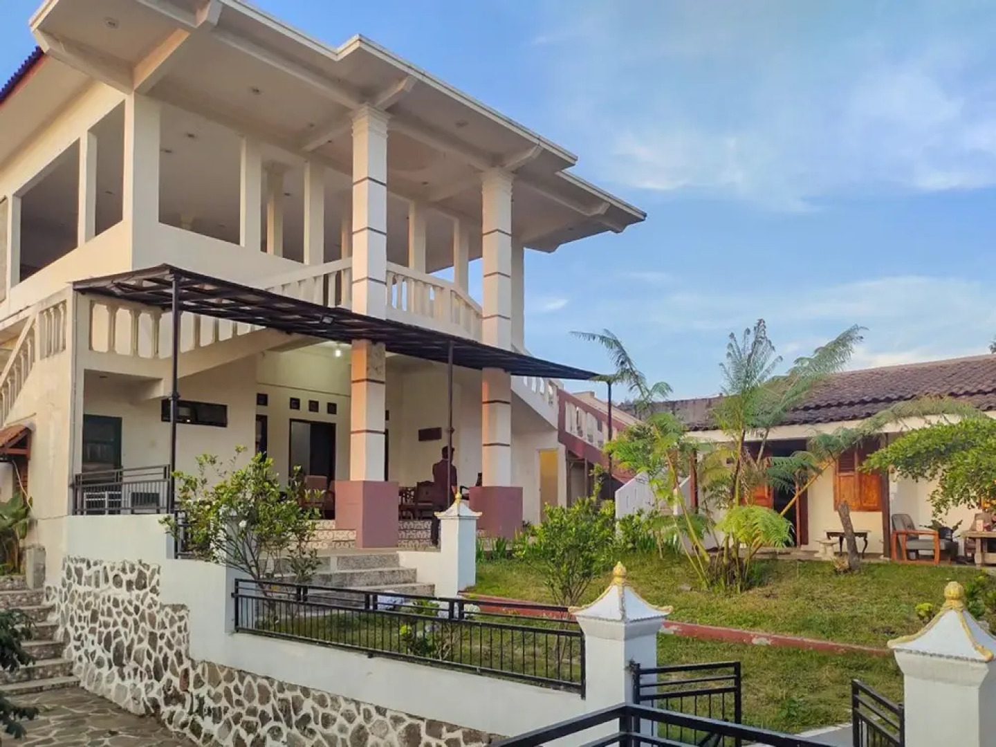 Intayu Homestay RedPartner