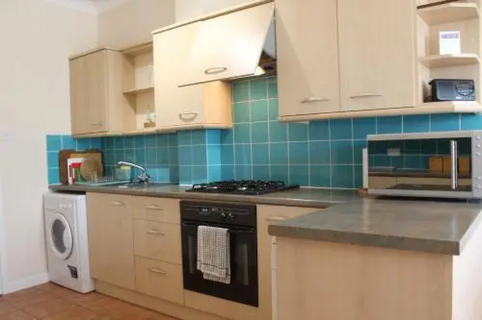 Number 6 Braeside Mews