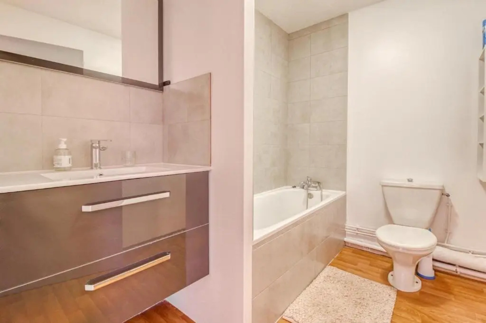 Appartement pour 8 personnes au pied des montagnes