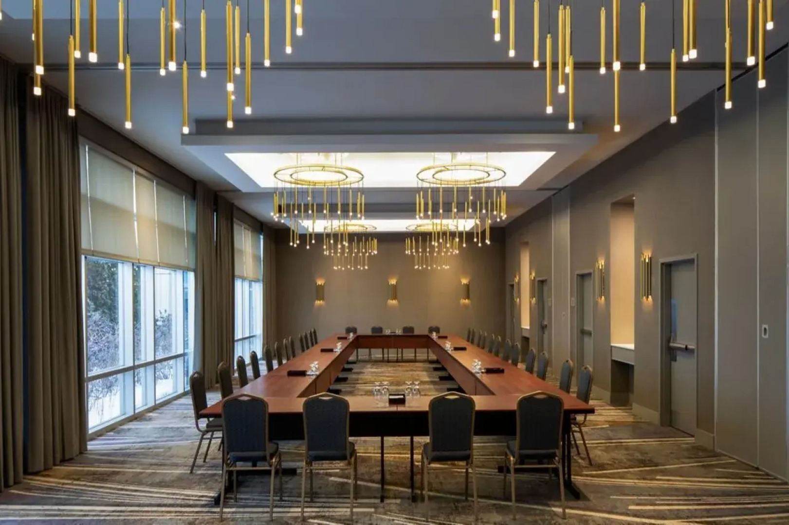 Courtyard by Marriott Montreal Airport