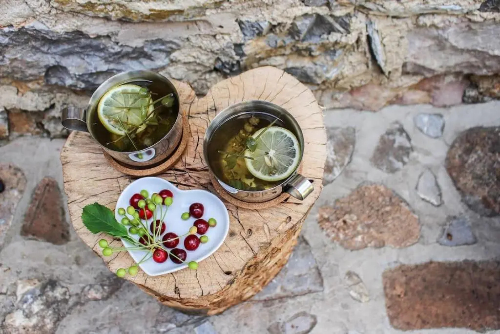 ~Colours of the wind~ A story of love!