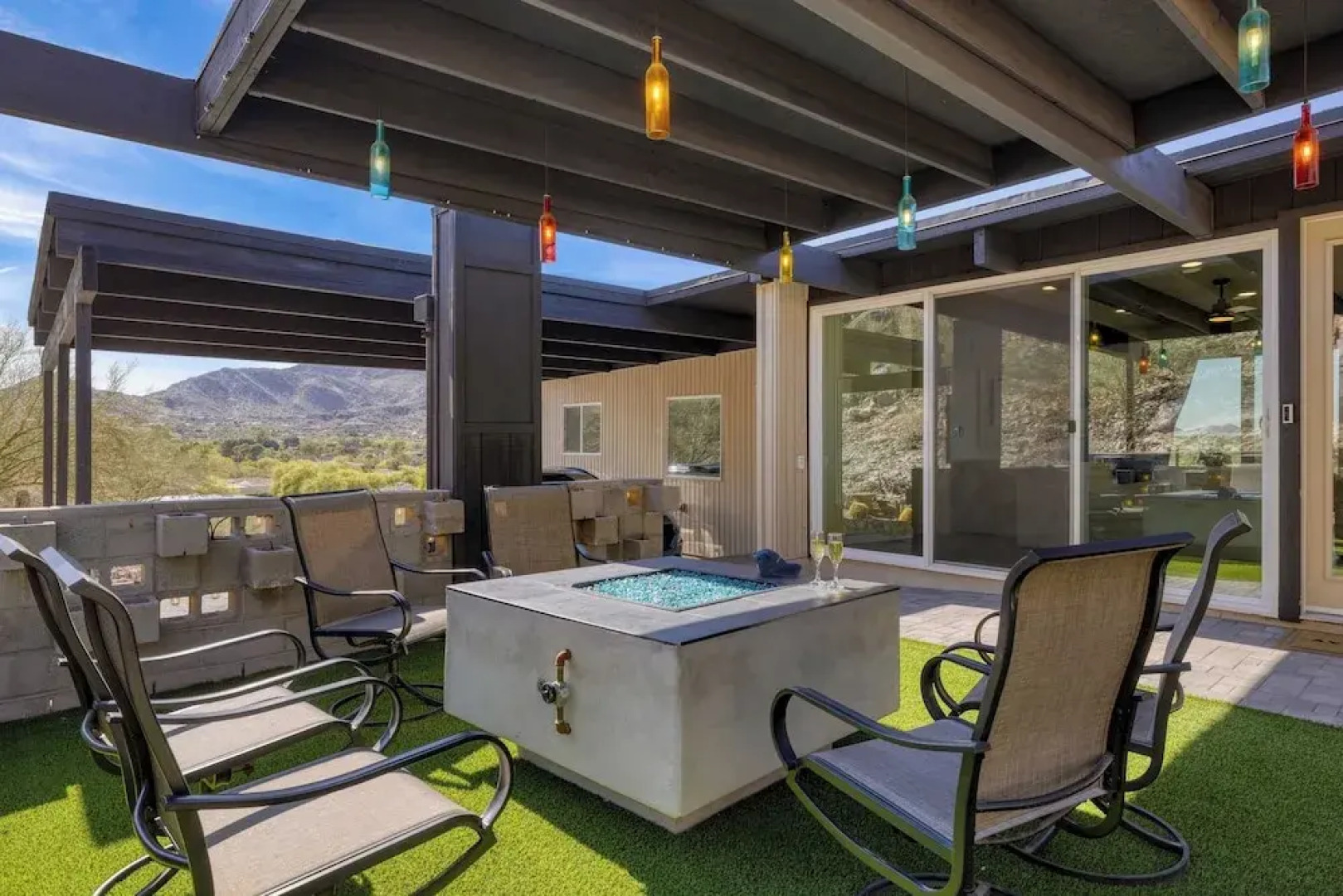 Panoramic Views, Private Pool, Patio Lounge w/ Firepit Royal Palm by Avantstay