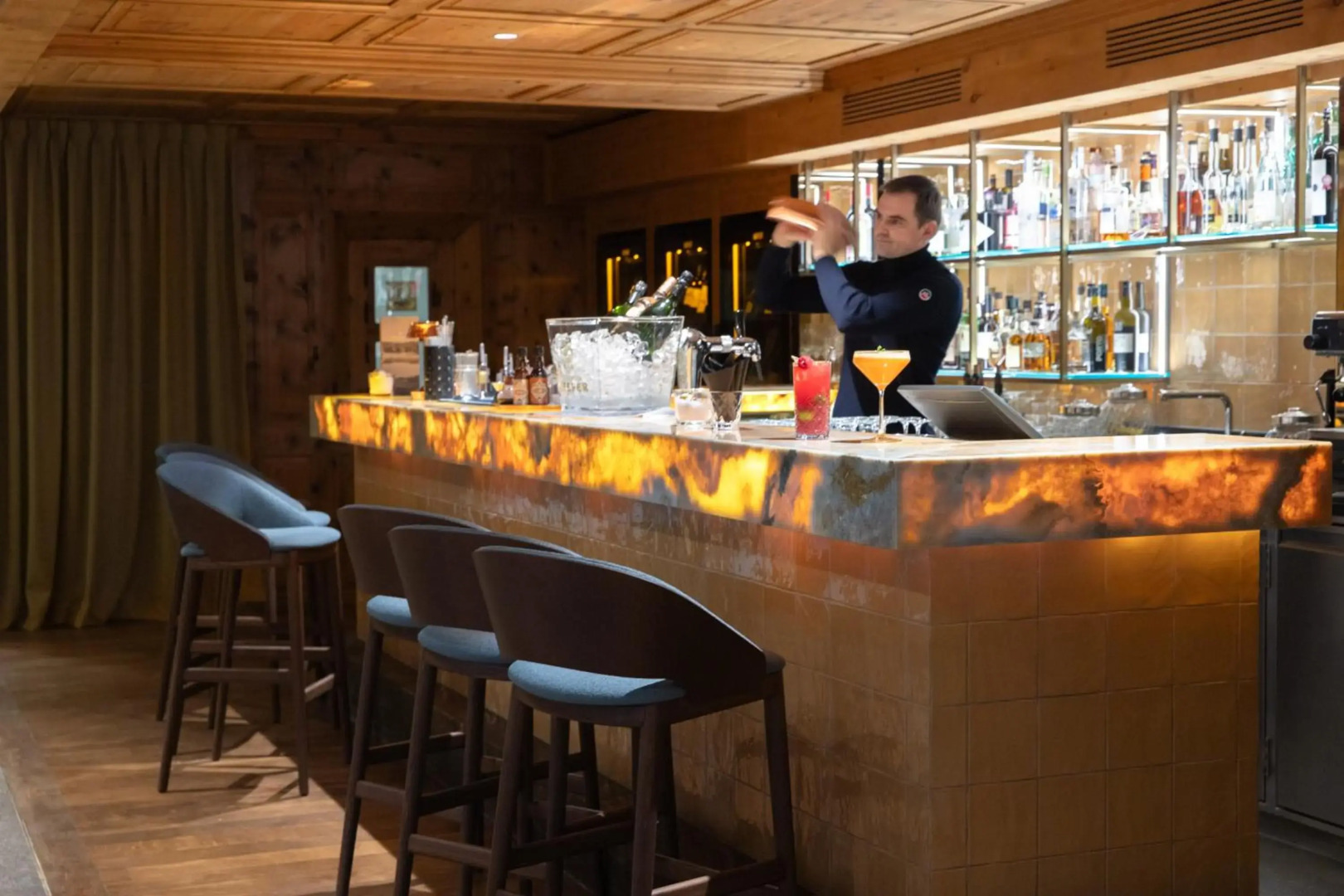 Soldanella by Hotel Adula