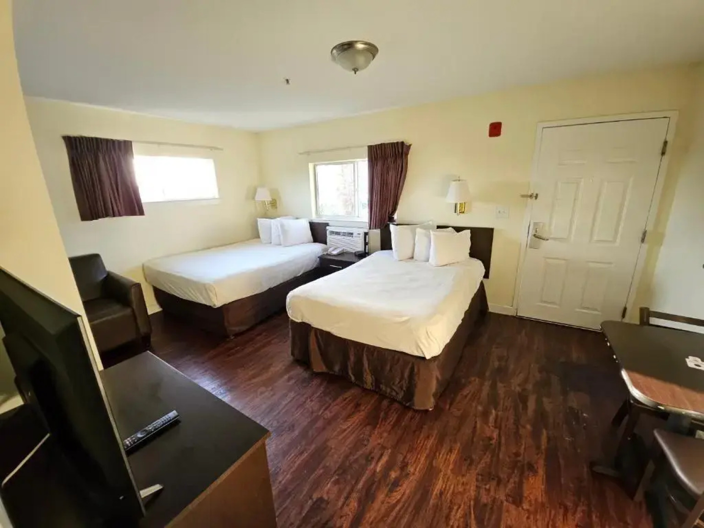 Suburban Extended Stay Hotel Airport