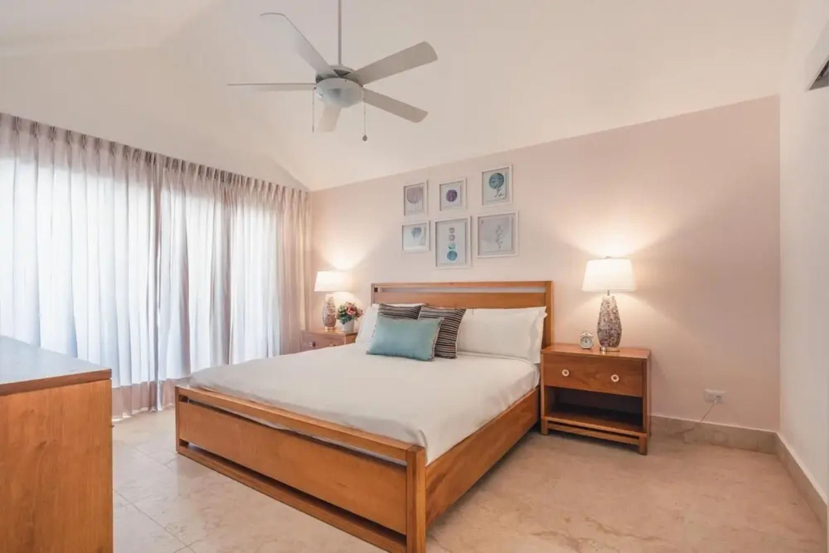 Fresh and Chill Villa at Green one w Private Pool