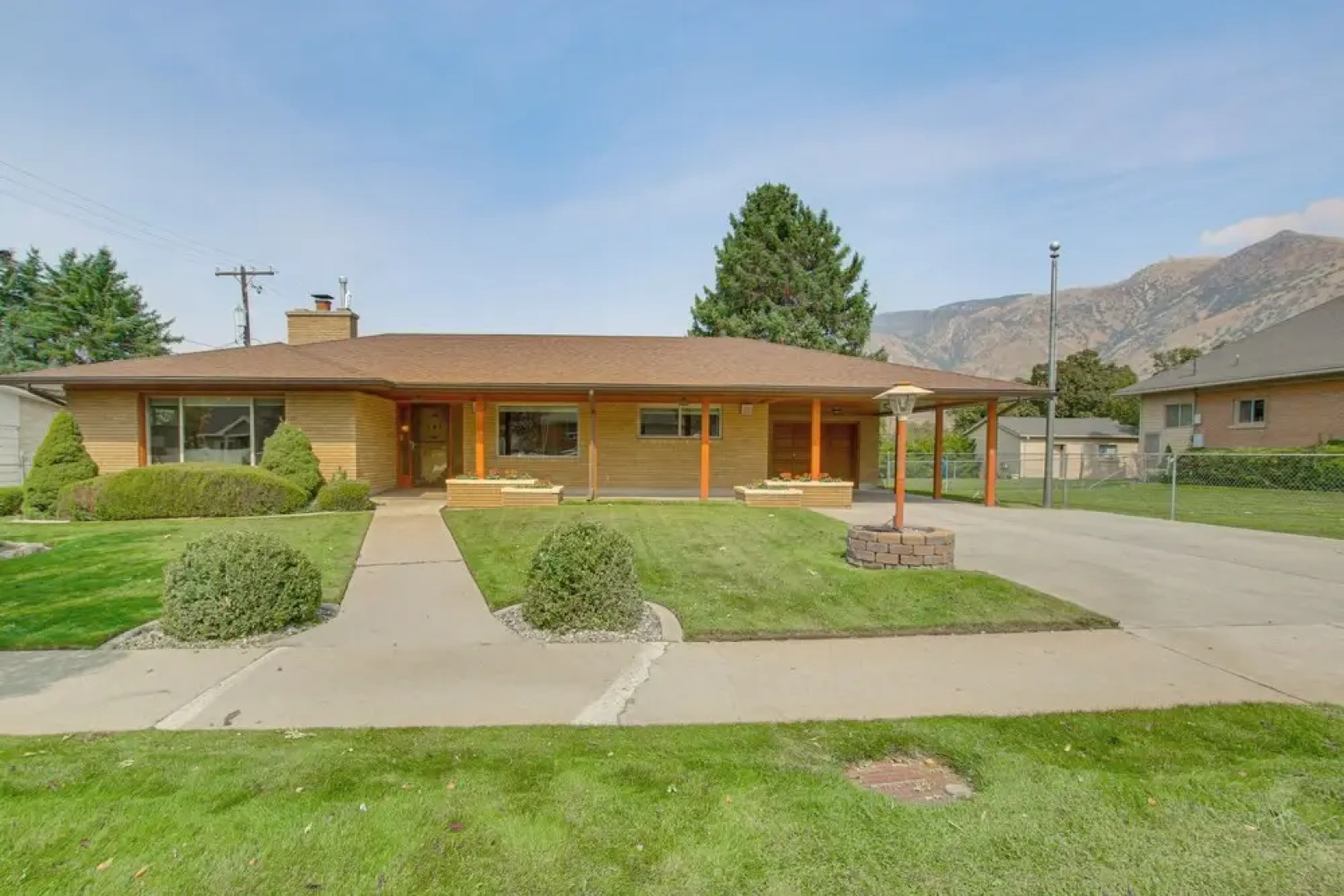 Walk to Downtown: Brigham City Family Home