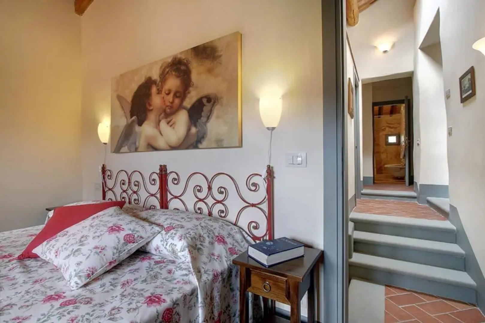 Casaglia 2 · Apartment With Shared Pool