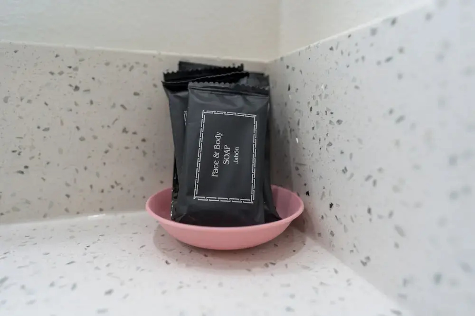 Texas Bungalows Hotel & Hotel Que at  i35 Austin Pflugerville