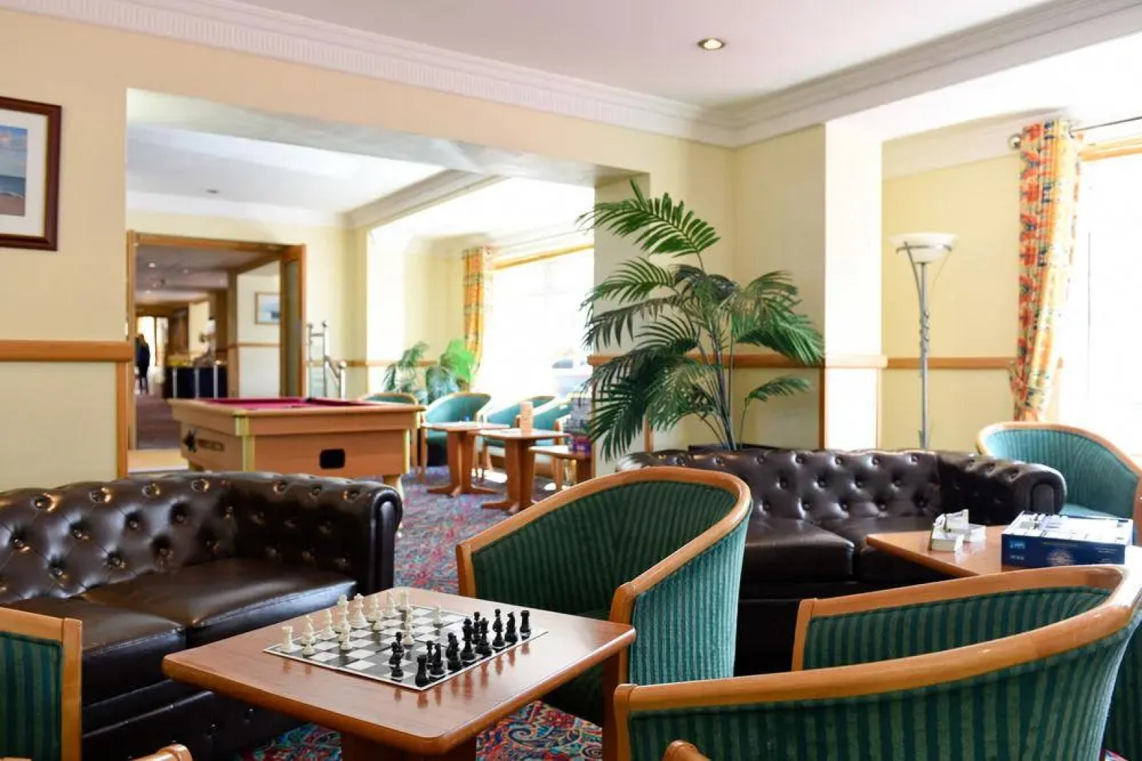 Riviera Hotel & Holiday Apartments