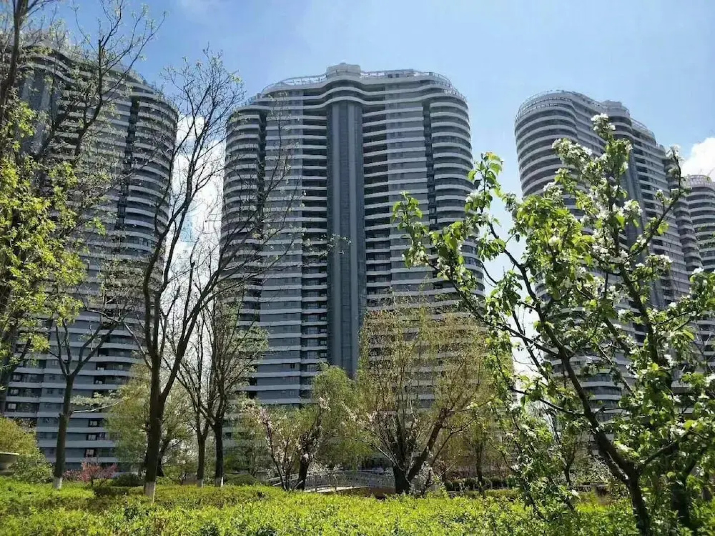 Jia Zhao Ye Sunny Seaview Apartment