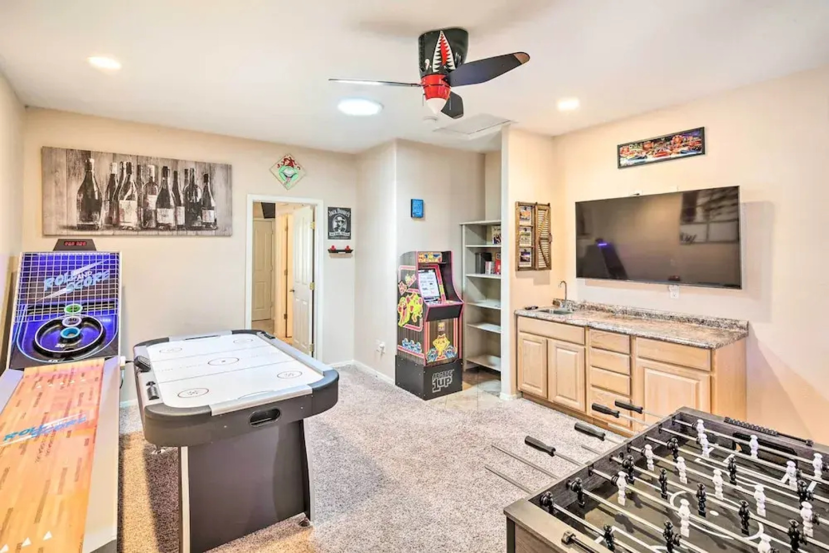 Heated Pool & Game Room: Lake Havasu Retreat