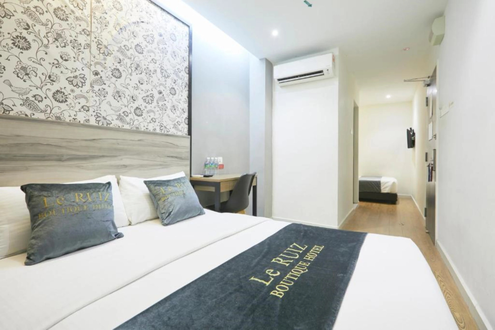 Le Ruiz Boutique Hotel