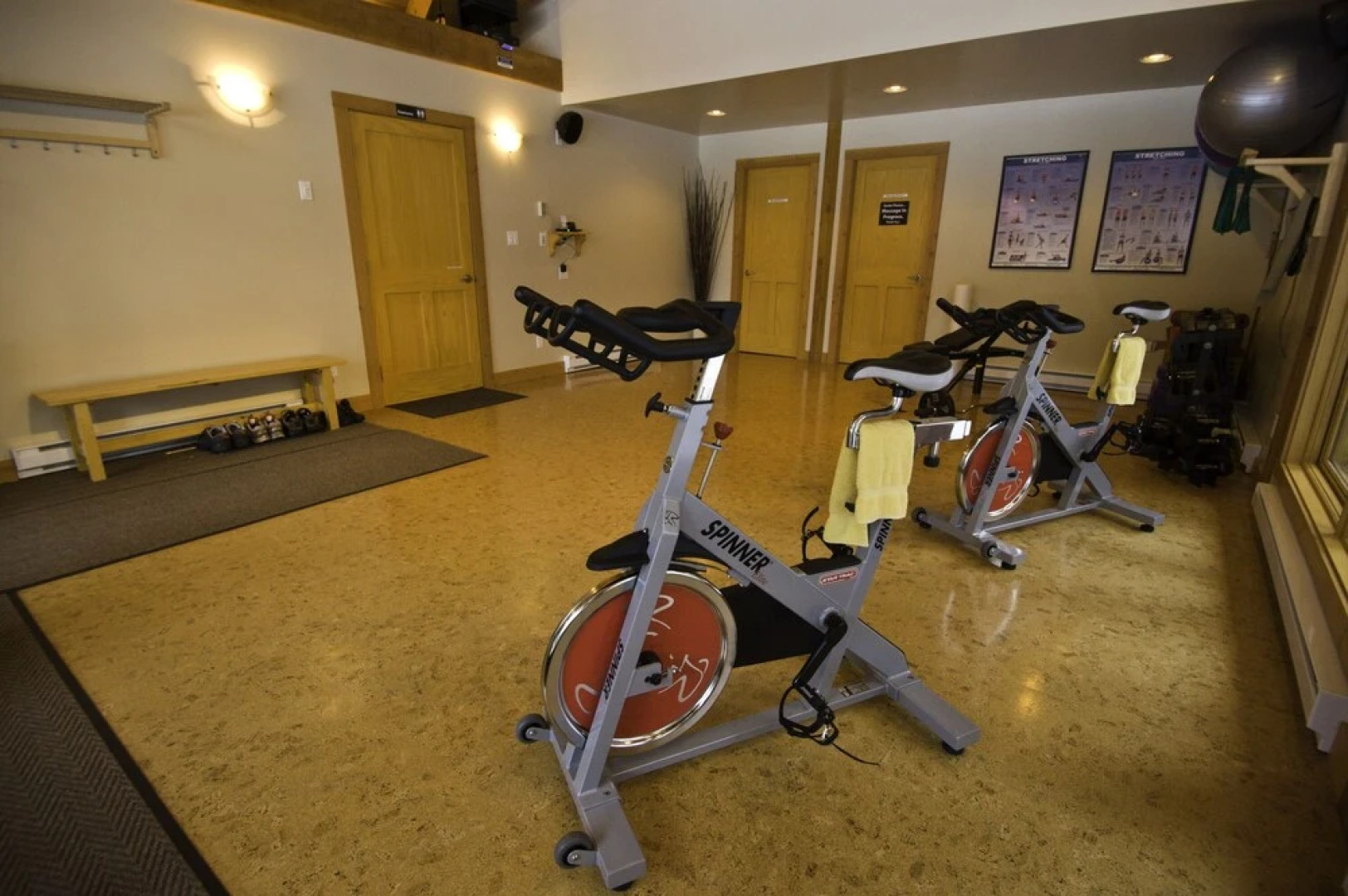 Tweedsmuir Park Lodge